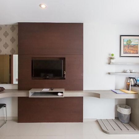 Hemingways Silk Hotel Patong المظهر الخارجي الصورة