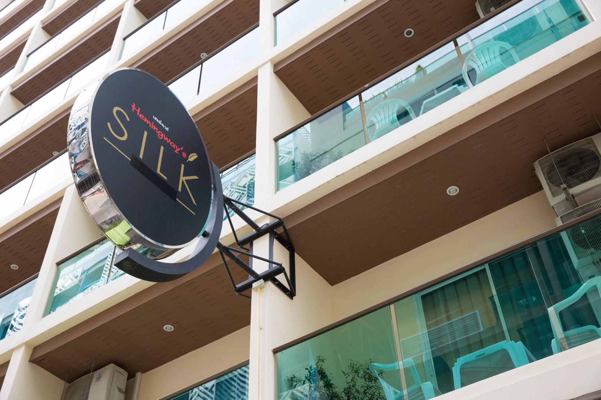 Hemingways Silk Hotel Patong المظهر الخارجي الصورة